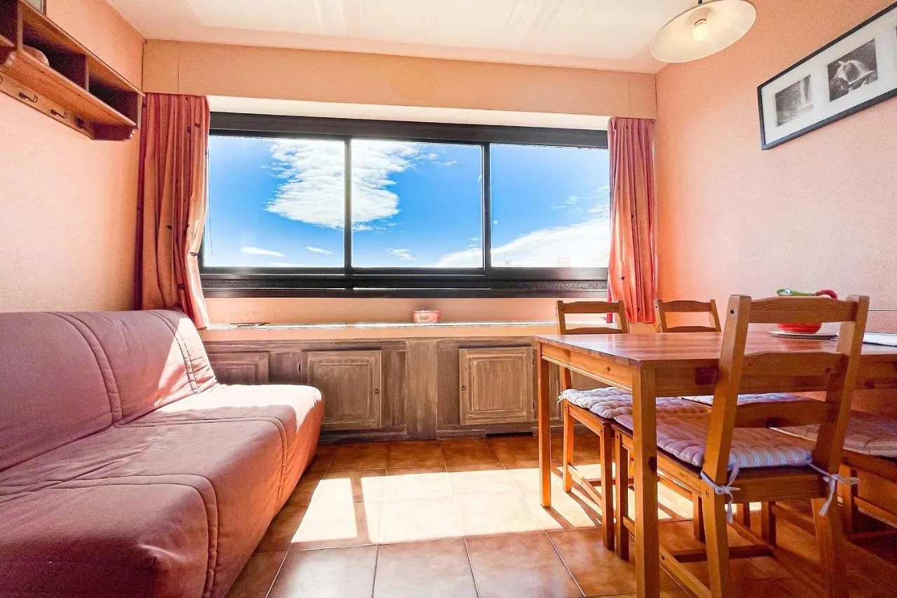 Bright Apartment With Pool Fréjus