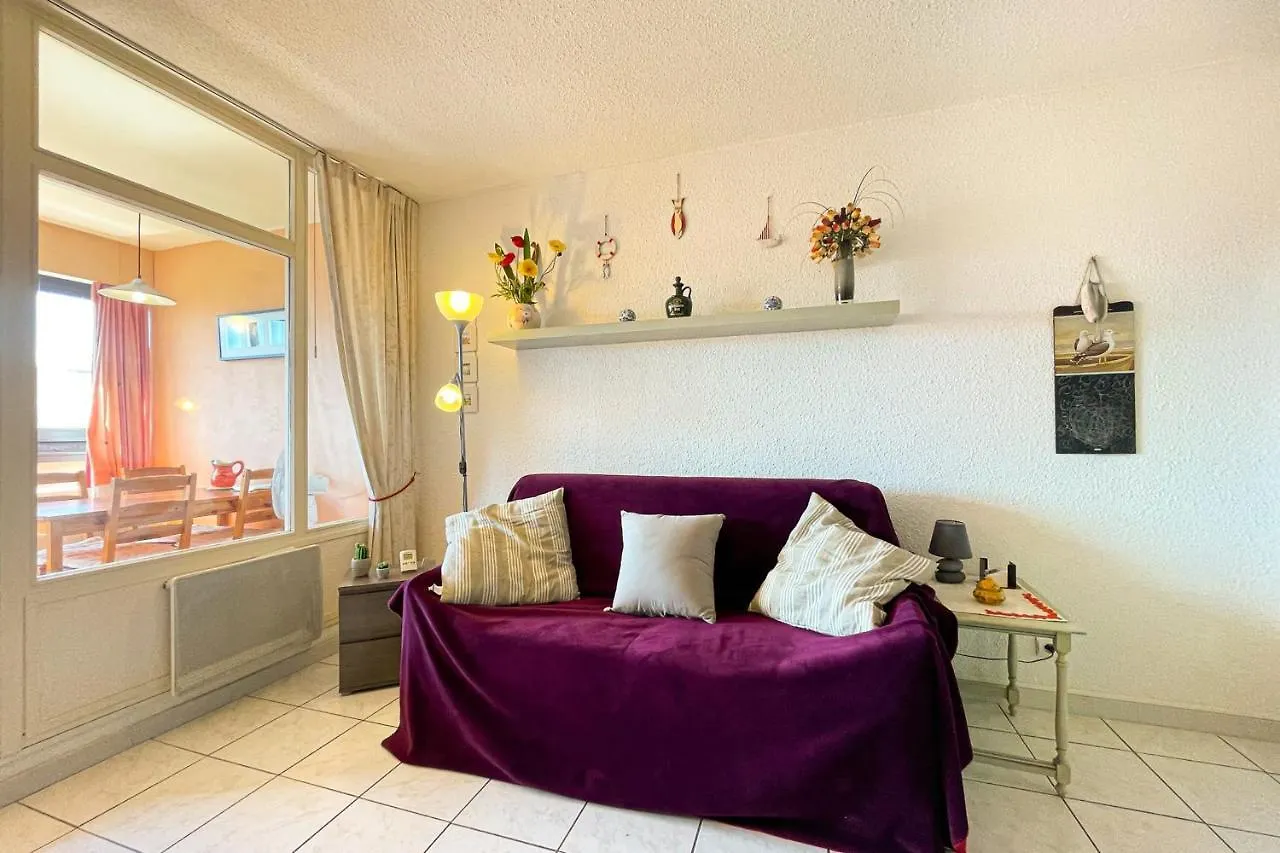 Bright Apartment With Pool Fréjus