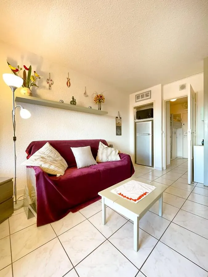 Bright Apartment With Pool Fréjus