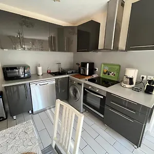 Rez De Du Pébrier Appartement